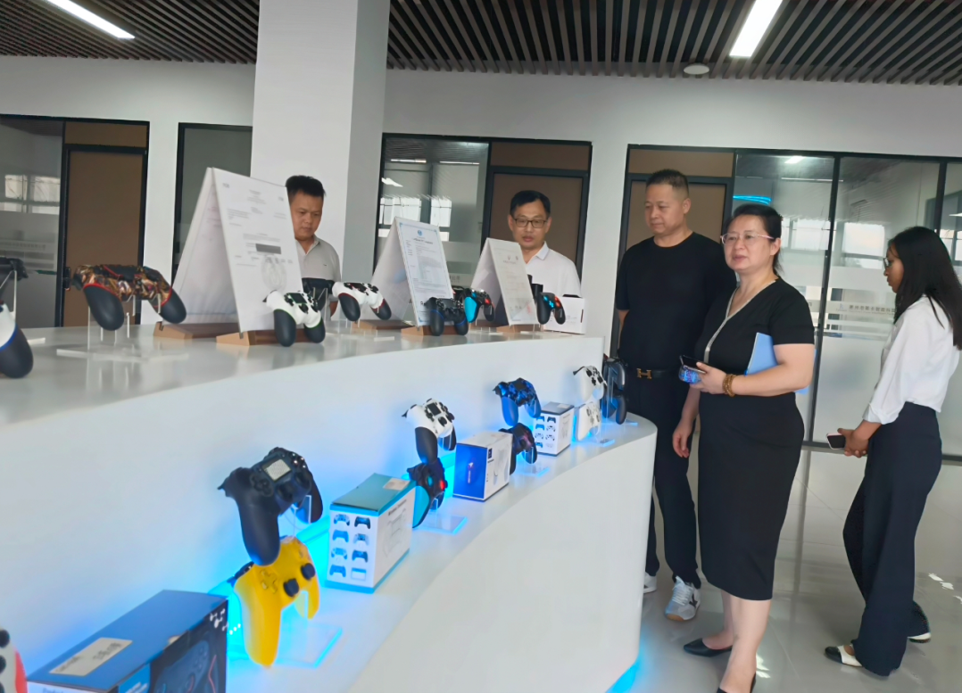 共聚大亚湾,共话新商机!惠州市跨境电子商务行业协会助推“智造+跨境”双向奔赴(图3) 3d608da0-8932-46f3-8697-074f8d2f5255.png